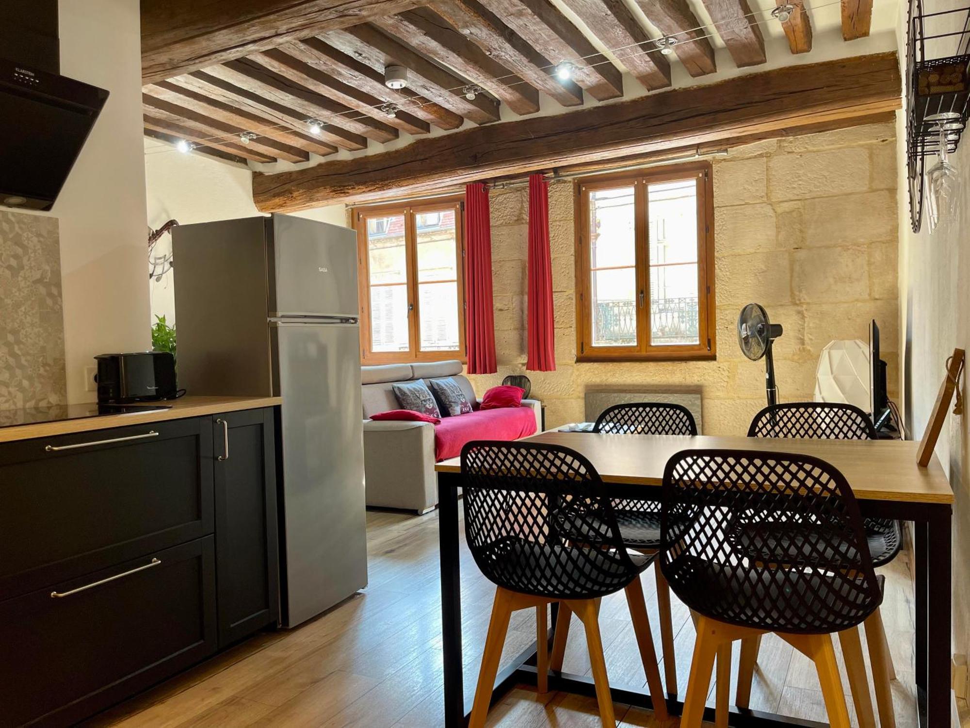Appartements Chez Delphine Et Guillaume Au Coeur De Semur En Auxois Exteriér fotografie